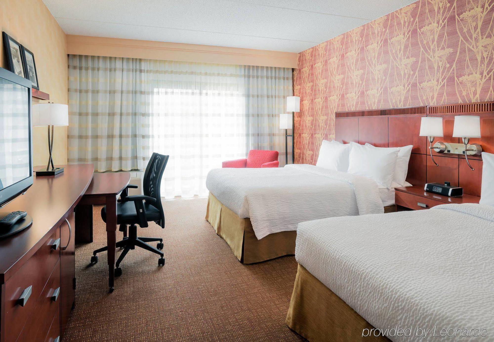 Courtyard By Marriott Chicago Naperville Exterior photo